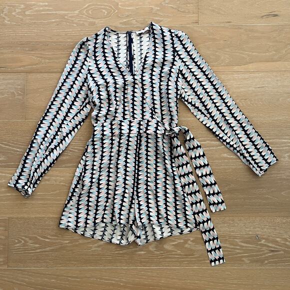 Parker Zig Zag Tita Silk Shorts Romper sz 2 - Picture 2 of 7